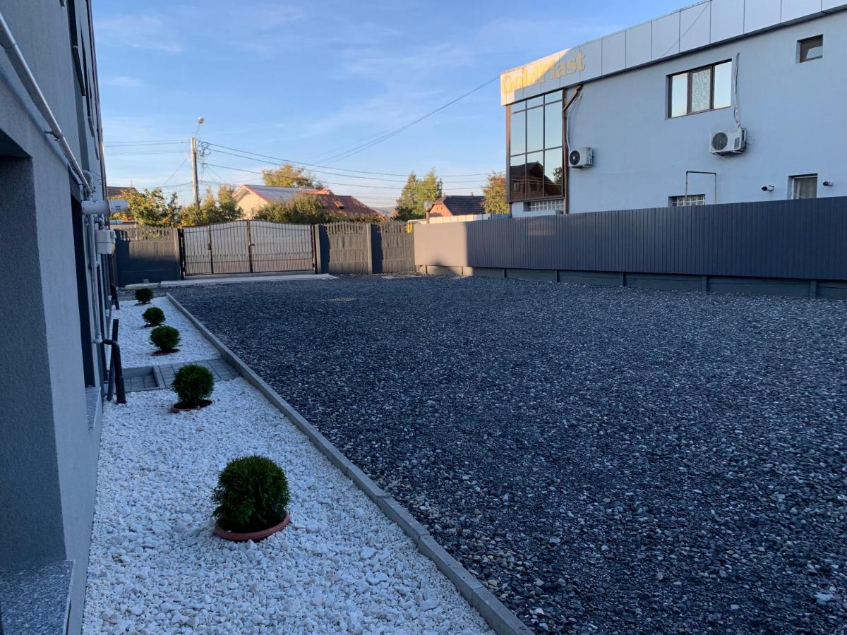 Wonderland Apartment Bistriţa Εξωτερικό φωτογραφία