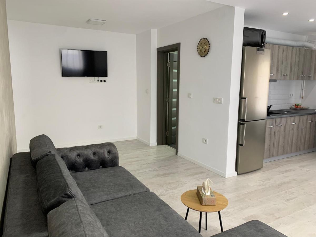 Wonderland Apartment Bistriţa Εξωτερικό φωτογραφία